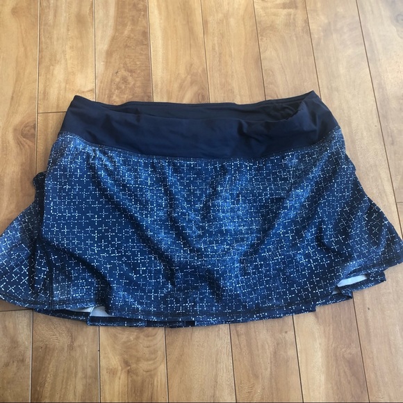 RARE Lululemon Pace Setter Skirt *Sashiko Cross* - Picture 4 of 7